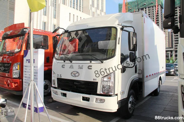 Hualing Lingma H1 156 ch 4X2(6 roues) camion léger fourgon à cabine simple 4,1 m Extérieur (2) | 86Trucks