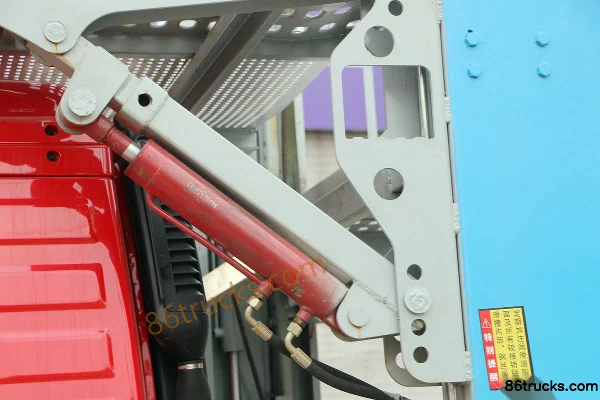 FAW Jiefang Qingdao Long V Medium Truck 180 hp 4X2(6 wheels) Cargo Truck Chassis Body (2) | 86Trucks