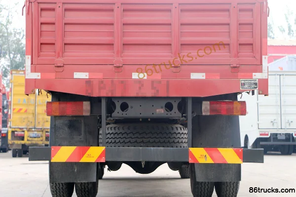 FAW Jiefang J6L Medium Truck 2018 Model Zhihui Edition 180hp 4X2(6 wheels) 6.75m Flatbed Cargo Truck Body (1) | 86Trucks
