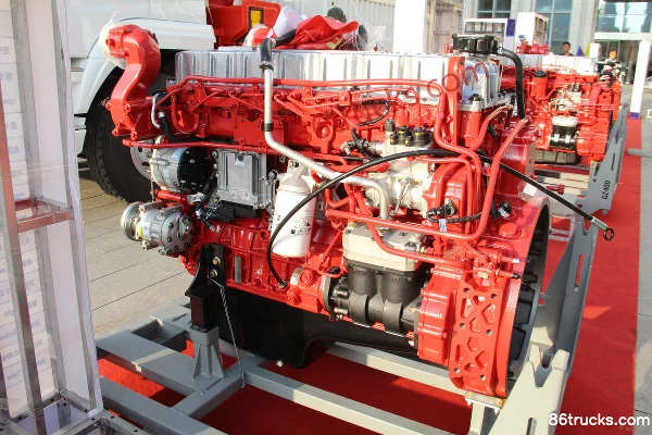 Moteur Hanma CM6D12.380 50 380 ch 8,87 L China V diesel Extérieur (3) | 86Trucks