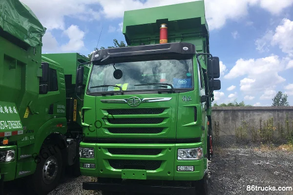 FAW Jiefang Qingdao TianV 375 ch 8X4(12 roues) camion benne à déchets intelligent 7,2 m Extérieur (2) | 86Trucks
