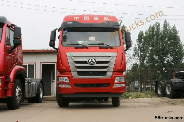 Sinotruk Hohan J7G Heavy Truck 430hp 6X2(8 wheels) LNG Tractor Truck Exterior (2) | 86Trucks