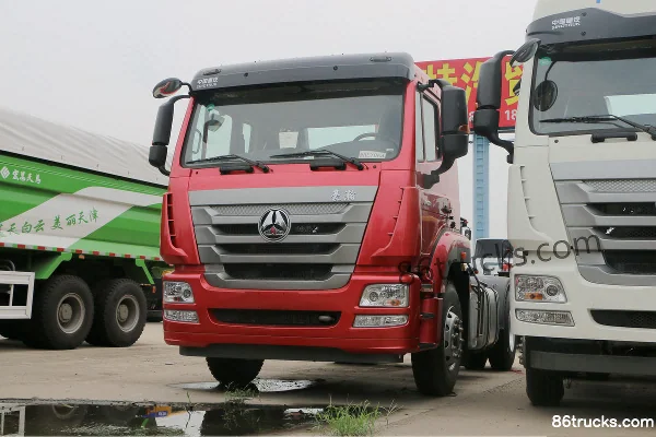 Sinotruk Hohan J5G Heavy Truck 310 hp 4X2(6 wheels) Tractor Truck (Flat Top) Exterior (3) | 86Trucks