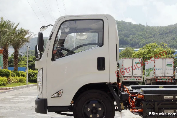JMC Kaixiang EV 4.5T 4,2 m cabine simple camion léger frigorifique électrique pur 82,43 kWh 4X2(6 roues) Châssis (3) | 86Trucks