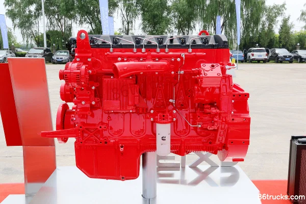 Foton X13 560hp 13L China V Diesel Engine Exterior (3) | 86Trucks