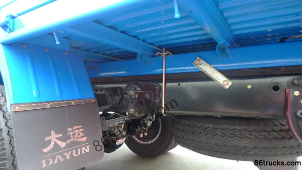 Dayun Qiyun 83 hp 4X2(6 wheels) 3.2m Crew Cab Flatbed Light Truck Chassis (3) | 86Trucks