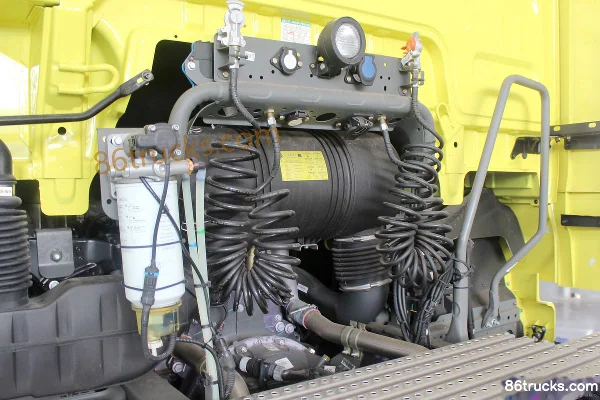Sinotruk Sitrak C7H Heavy Truck 460 hp 6X4(10 wheels) CNG Automatic Tractor Truck (China VI) Chassis (3) | 86Trucks