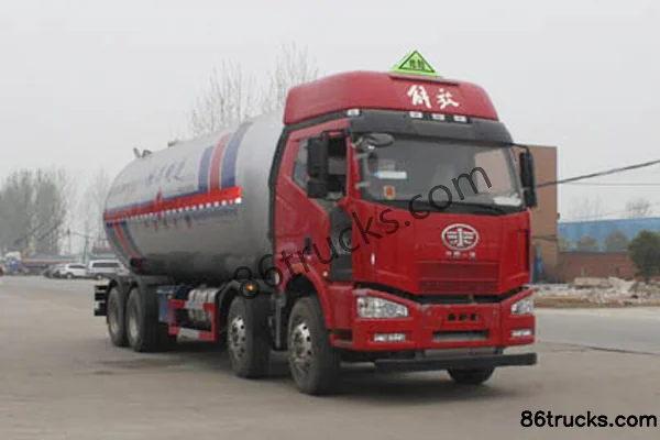 FAW Jiefang J6M 280 ch 8X4(12 roues) camion citerne de gaz liquéfié (marque Chengliwei) Extérieur