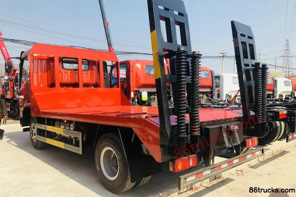 Dayun Yuntu 129 hp 4X2(6 wheels) flatbed truck (Fast Gear 8-speed) Exterior (2) | 86Trucks