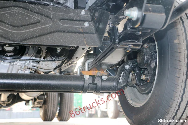 Foton Xiangling M1 1.5L 112 hp 4X2(6 wheels) Gasoline 3.1m single-cab van mini truck Chassis (3) | 86Trucks