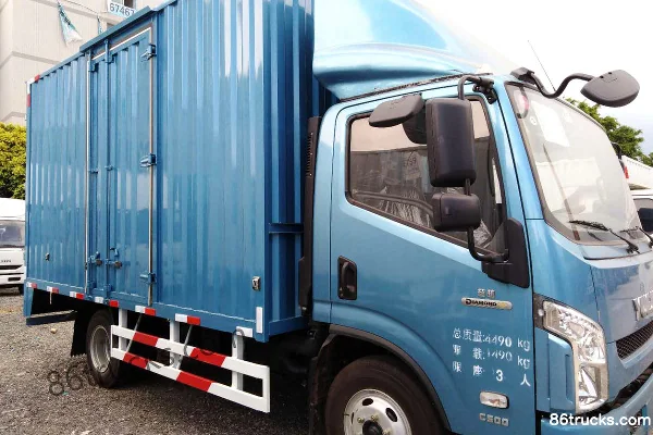 Yuejin Chaoyue C500-33 150 ch 4X2(6 roues) 4,105 m fourgon léger cabine simple Extérieur (3) | 86Trucks