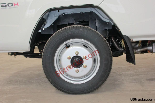 Shijun F350 Heavy-Duty 82hp 4X2(6 wheels) 3.6m Semi-Cab Flatbed Mini Truck Chassis (1) | 86Trucks