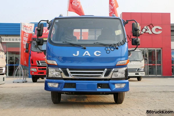JAC Junling V5 130hp 4X2(6 wheels) 4.235m Single Row Flatbed Light Truck Exterior (2) | 86Trucks