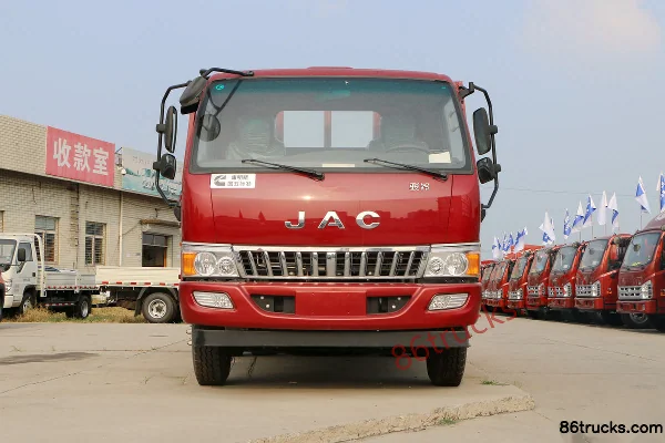 JAC Junling E6 154 hp 4X2(6 wheels) 4.18m single-row flatbed light truck Exterior (2) | 86Trucks