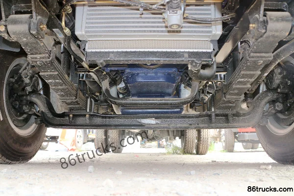 FAW Jiefang Hu V 130hp 4X2(6 wheels) 4.21m single-row flatbed light truck Chassis (1) | 86Trucks