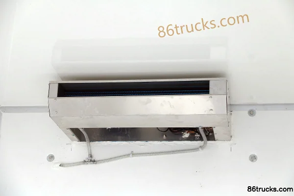 Sanhuan Shitong Chuangke 7,5T camion frigorifique électrique pur à cabine simple 4,05 m 4X2(6 roues) Carrosserie (3) | 86Trucks