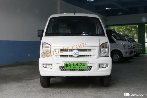 Ruichi EC35 2.7T 4.5m electric enclosed cargo truck Exterior (2) | 86Trucks