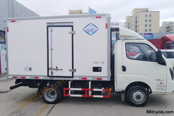 Feidi GX 108 hp 4X2(6 wheels) 3.18m refrigerated truck Exterior (3) | 86Trucks