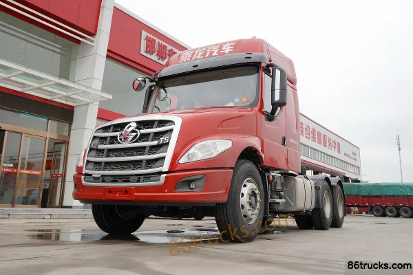 Dongfeng Liuqi Chenglong T5 Heavy Truck 375 hp 6X4(10 wheels) Long-nose Tractor Truck Exterior (2) | 86Trucks