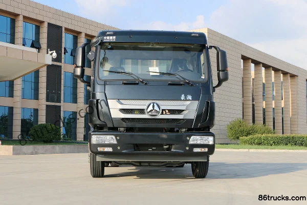 Sinotruk Haohan J5G camion moyen version légère 160 ch 4X2(6 roues) tracteur routier Extérieur (2) | 86Trucks