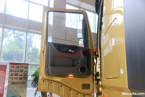 Dongfeng Commercial Vehicle Tianlong Flagship KX 2018 Edition 560 hp 6X4(10 wheels) Tractor Truck Cab (1) | 86Trucks