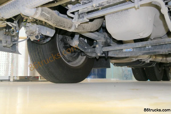 Dongfeng Commercial Vehicle Tianlong Flagship KX 2018 Edition 560 hp 6X4(10 wheels) Tractor Truck Chassis (2) | 86Trucks