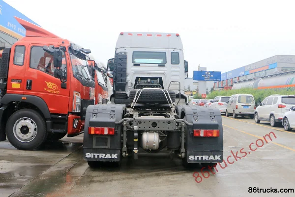 Sinotruk Sitrak SITRAK C7H camion lourd 440 ch 6X4(10 roues) tracteur routier pour matières dangereuses Extérieur (3) | 86Trucks
