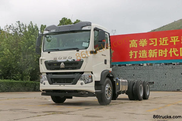 Sinotruk HOWO T5G Heavy Truck 340hp 6X4(10 wheels) Cargo Truck Chassis Exterior (3) | 86Trucks