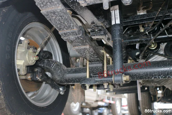 Changan Kuayue Wang X5 1.5L 112 hp 4X2(6 wheels) 3.35m Refrigerated Truck Chassis (2) | 86Trucks