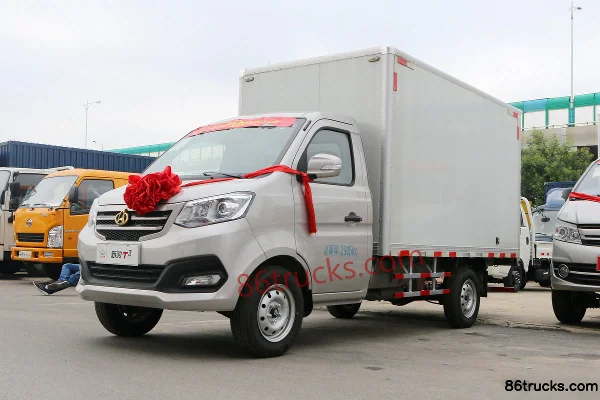 Changan Kuayue Xinbao T3 Comfort Edition 1.2L Gasoline 91hp 4X2(6 wheels) 3.04m Single Row Van Mini Truck (China VI) Exterior (3) | 86Trucks