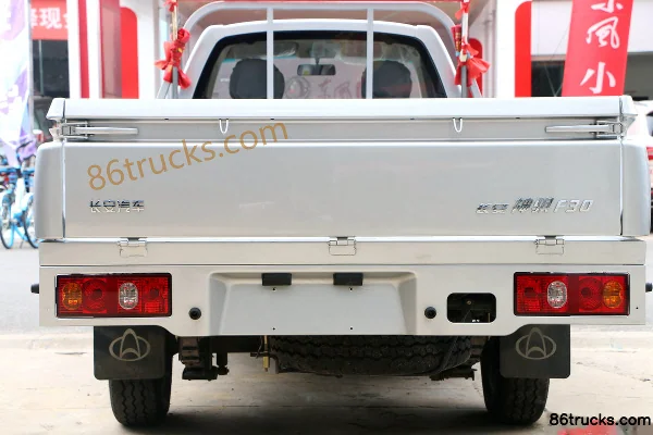 Ankai Shenqi F30 modèle 2018 version confort essence 1,5 L 112 ch 3 m (charge nominale 1015) pick-up monoplace Carrosserie (2) | 86Trucks