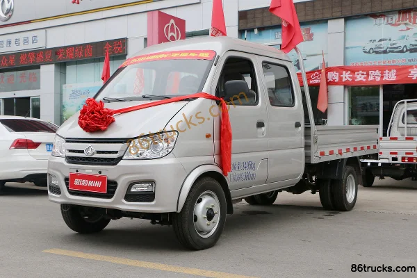 Changan Kuayue Xinbao MINI 1.2L 88 hp 4X2(6 wheels) 2.55m double-row flatbed mini truck Exterior (3) | 86Trucks