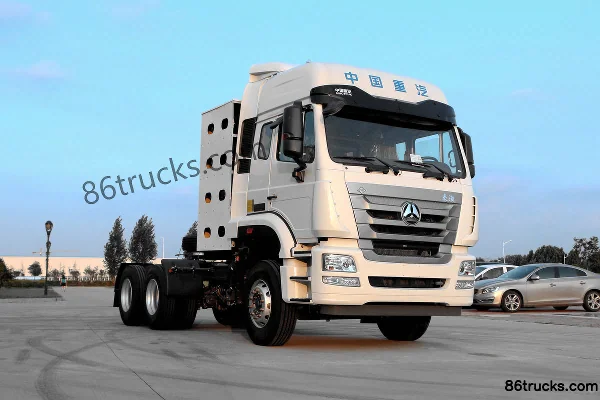 Sinotruk Hohan J7G Heavy Truck 430 hp 6X4(10 wheels) CNG Tractor Truck (16-speed) Exterior