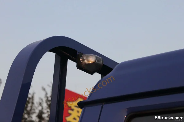 Beijing Qilong 103 hp 4X2(6 roues) 4.25m Single Row Flatbed Light Truck Carrosserie (2) | 86Trucks