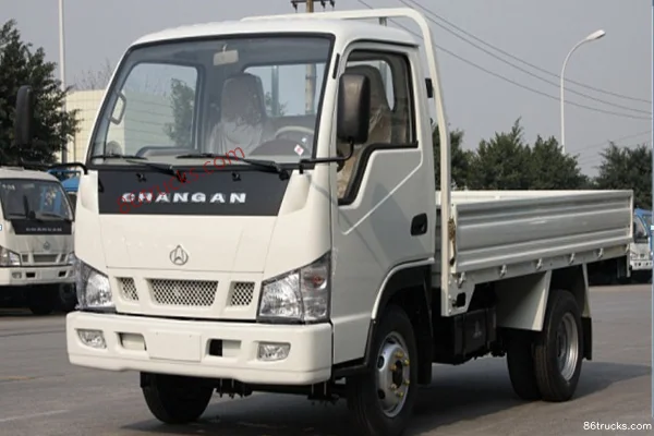 Changan Kuayue Wangbao 70 hp 4X2(6 wheels) 3.4m Single Row Flatbed Mini Truck Exterior
