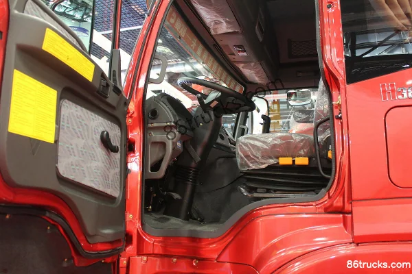 Foton AumanCTX 9 Series Heavy Truck 385 hp 6X4(10 wheels) Tractor Truck Cab (1) | 86Trucks