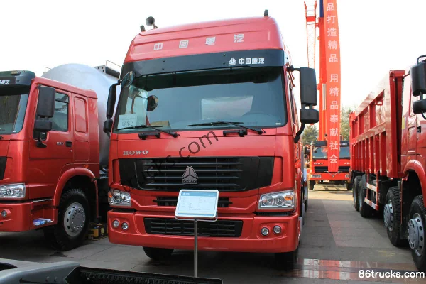 Chengliwei Chengliwei Sinotruk chassis fuel tanker truck