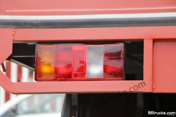 Sinotruk HOWO MAN H3 156hp 4X2(6 wheels) 4.2m Single Row Stake Light Truck Body (3) | 86Trucks