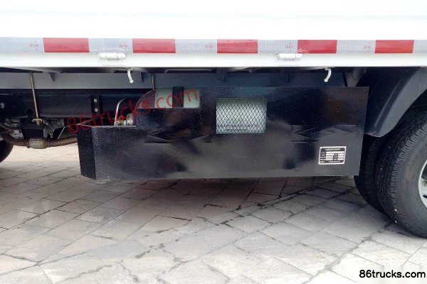 Tangjun Ouling Sailin A7 1.5L 108 hp 4X2(6 wheels) Gasoline/CNG 3.63m single-row flatbed mini truck Chassis (1) | 86Trucks