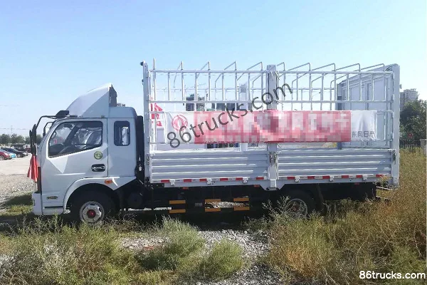 Dongfeng Captain K7 Plain Light Throw Version 150 hp 4X2(6 wheels) 4.8m one-and-a-half-row stake truck Exterior (3) | 86Trucks