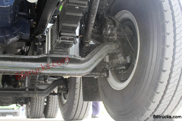 FAW Jiefang Qingdao TianV heavy truck 336hp 8X4(12 wheels) 5.6m dump truck Chassis (2) | 86Trucks