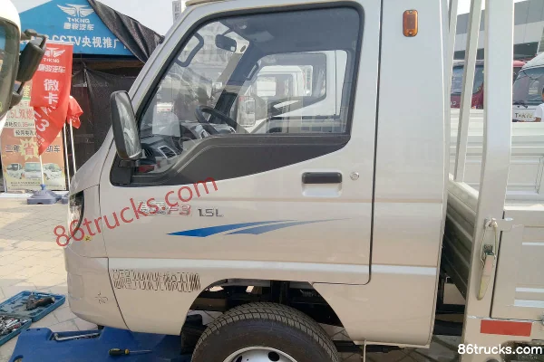 Tangjun Ouling Sailin A6 1,5 L 108 ch 4X2(6 roues) Essence Camion plateau micro 3,08 m à cabine simple Extérieur (3) | 86Trucks