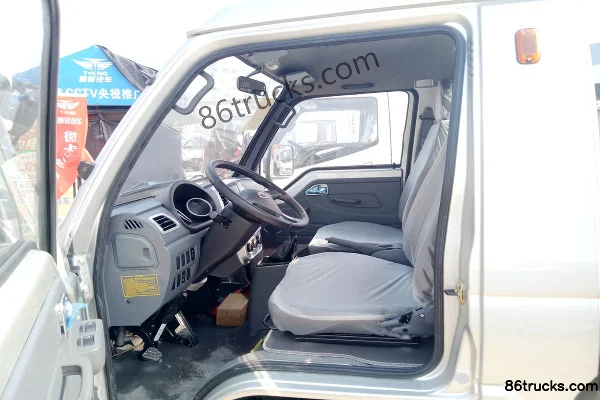 Tangjun Ouling Sailin A6 1,5 L 108 ch 4X2(6 roues) Essence Camion plateau micro 3,08 m à cabine simple (1) | 86Trucks