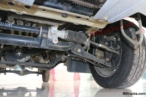 Jinbei T30 Modèle 2018 Confort 1,3 L 82 ch 4X2(6 roues) Essence 2,95 m Camion plateau simple cabine Châssis (3) | 86Trucks
