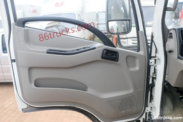 JMC Kaiyun Upgraded Version 122 hp 4X2(6 wheels) 3.7m Semi-enclosed Flatbed Light Truck (China VI) (Hydraulic Brake) Cab (1) | 86Trucks
