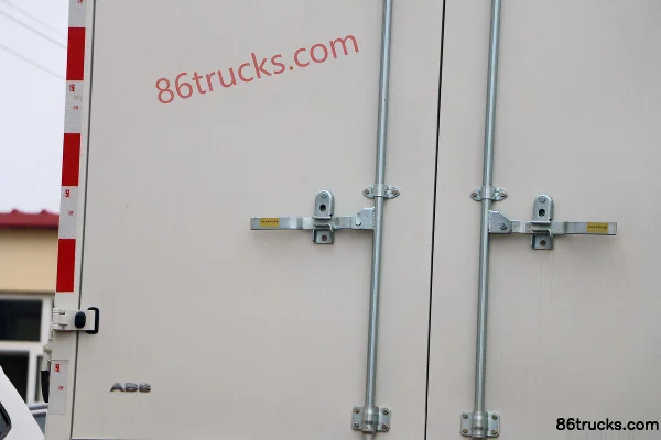 JMC Shunda Wide Body 122hp 4X2(6 wheels) 4.21m Single-Cab Stake Light Truck (China VI) (2) | 86Trucks