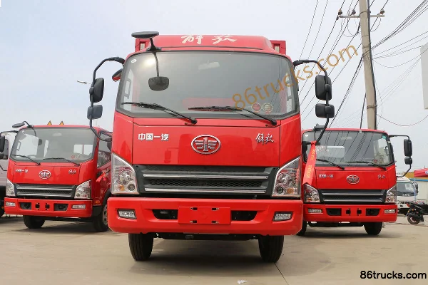 FAW Jiefang Hu V 124hp 4X2(6 wheels) 4.21m single-row van light truck (5-speed) Exterior (2) | 86Trucks