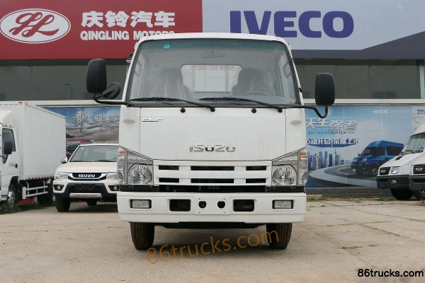 Qingling Isuzu 100P 98hp 4X2(6 wheels) 4.275m Single Row Flatbed Light Truck Exterior (2) | 86Trucks
