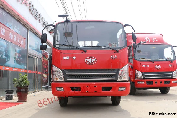 FAW Jiefang Hu VN 110 hp 4X2(6 wheels) 3.85m Single Row Flatbed Light Truck Exterior (2) | 86Trucks