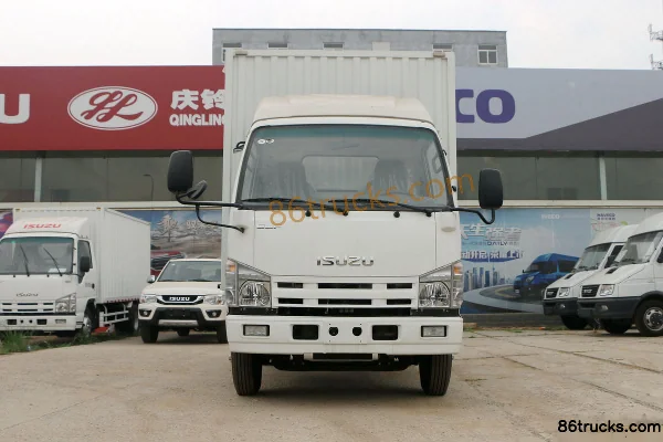 Qingling Isuzu 100P 98 hp 4X2(6 wheels) 4.25m Single Row Van Light Truck Exterior (2) | 86Trucks